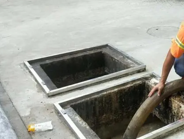 高平化粪池清理